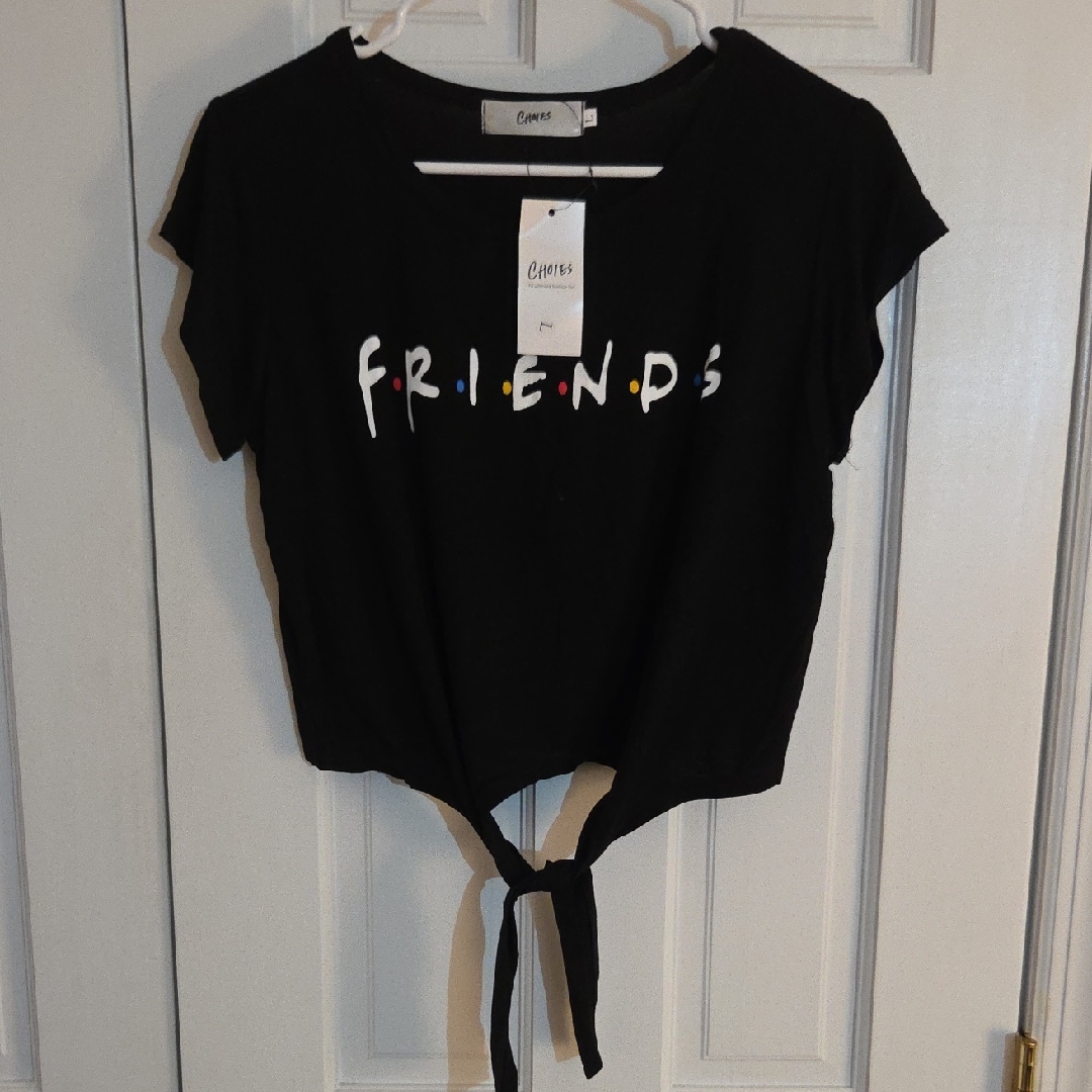 Choies Black Tie-Front Crop Top With Graphic Print